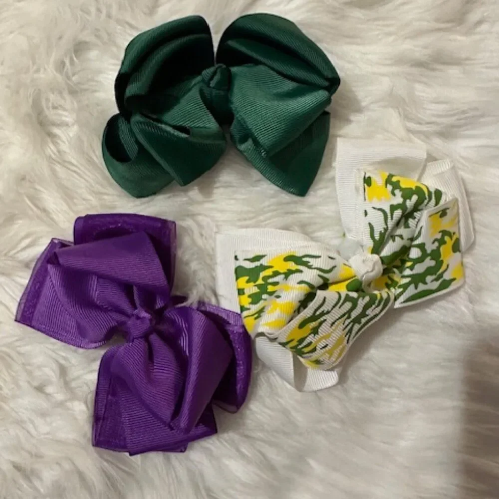 Bundle (3) of 4